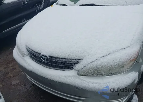 2003 Toyota Camry Le V6 from USA, damaged, VIN 4T1BF32K43U055891